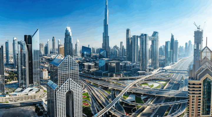 Vue aérienne de la Tour Burj Khalifa à Dubai - carré destinations